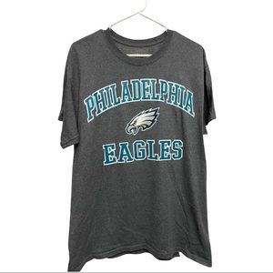 Eagles t-shirt size:Large